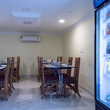 Oyo 10630 Hotel Nano Turf Madurai Bagian luar foto