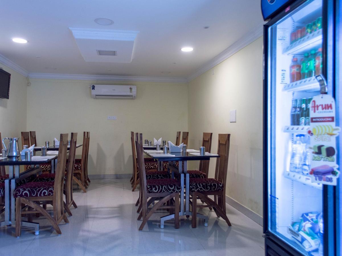 Oyo 10630 Hotel Nano Turf Madurai Bagian luar foto