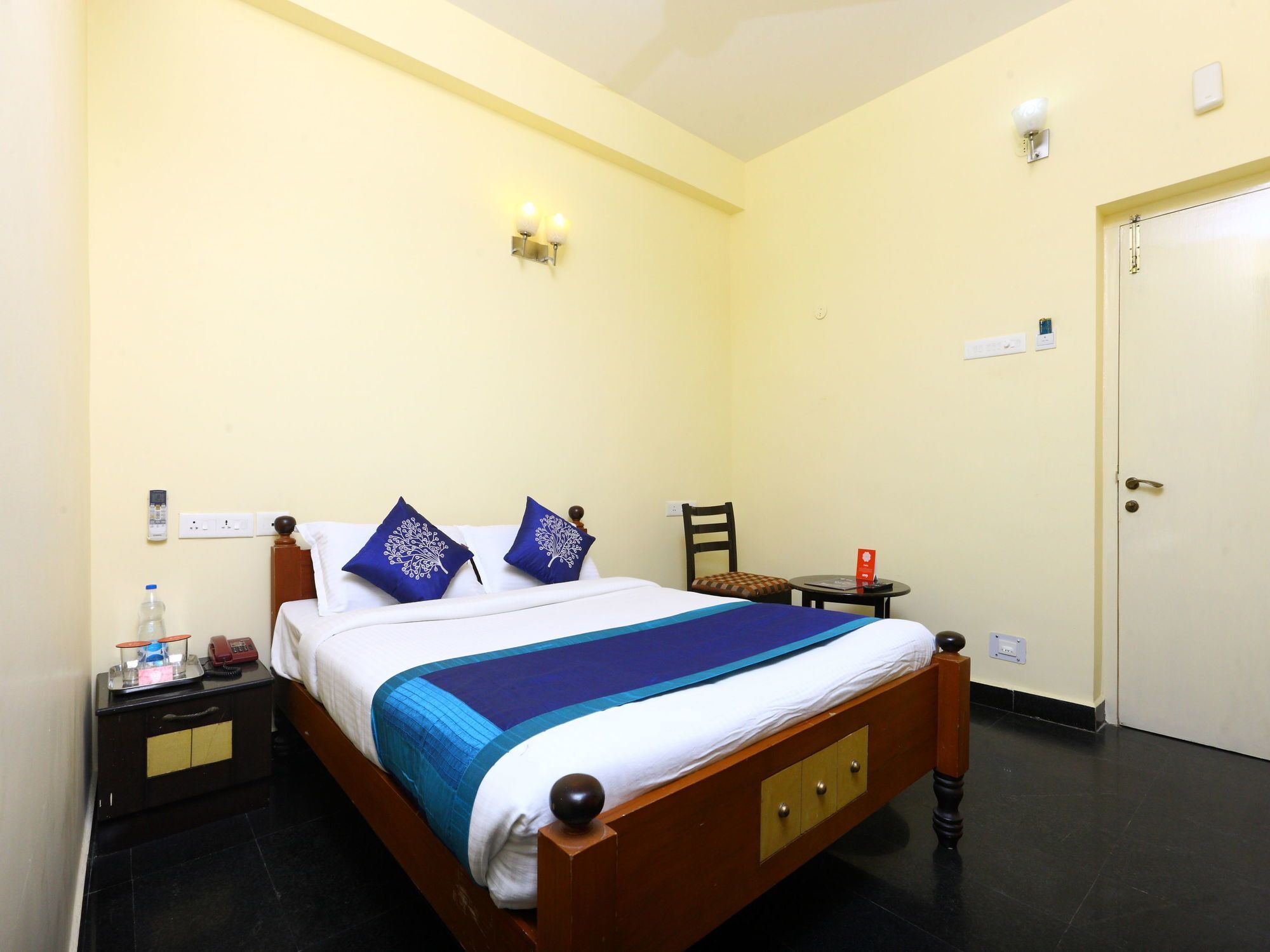 Oyo 10630 Hotel Nano Turf Madurai Bagian luar foto